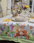Tovaglia bunny in garden