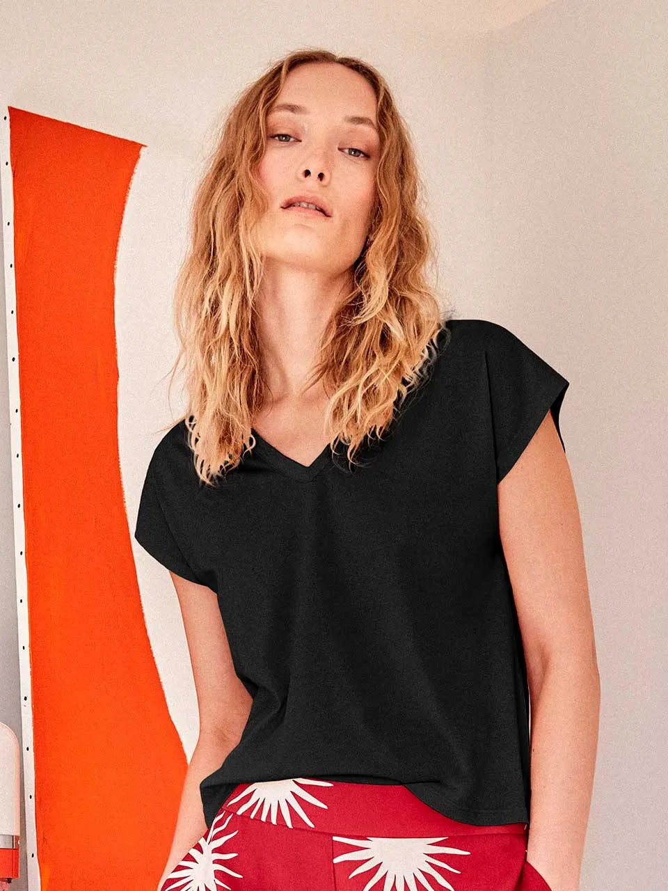 T-shirt basic scollo v Freschissima
