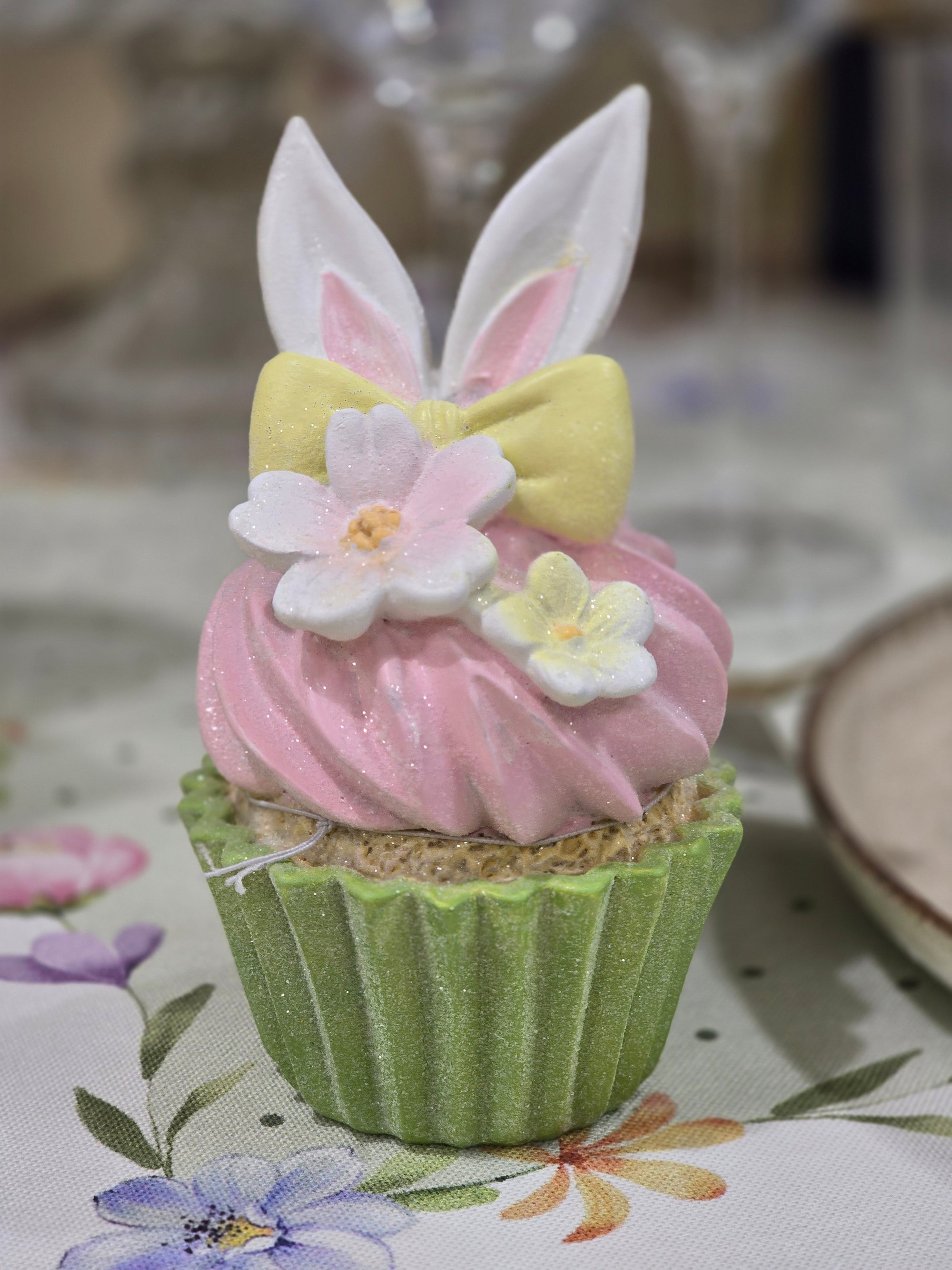 Muffin decorativo con orecchie coniglietto