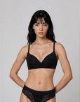 Reggiseno senza ferretto con coppe preformate abbraccio