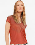 T-shirt basic scollo v Freschissima Ruggine